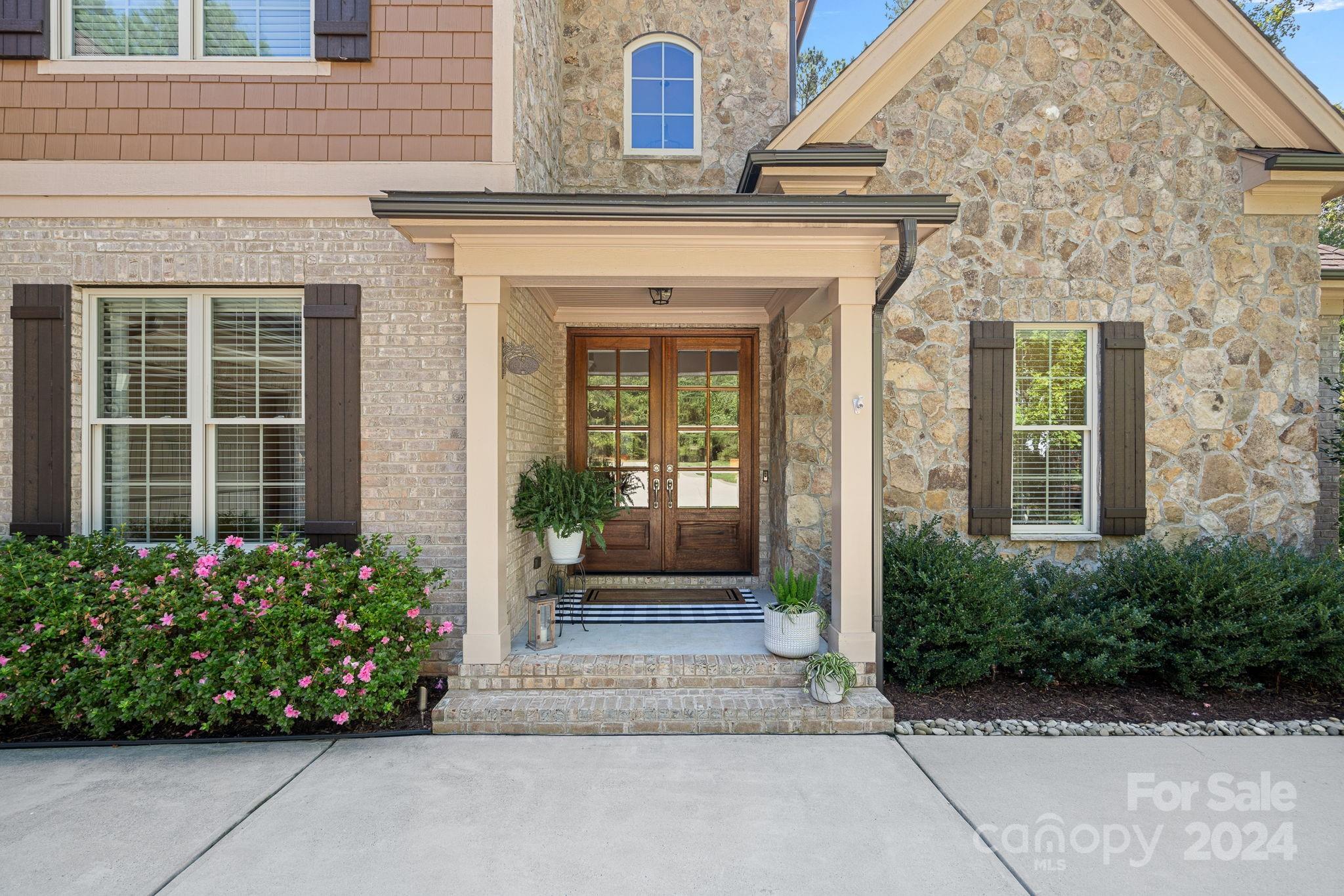 Property image 4 of 4573 Firethorn Court in Lakewood, Denver, NC 28037