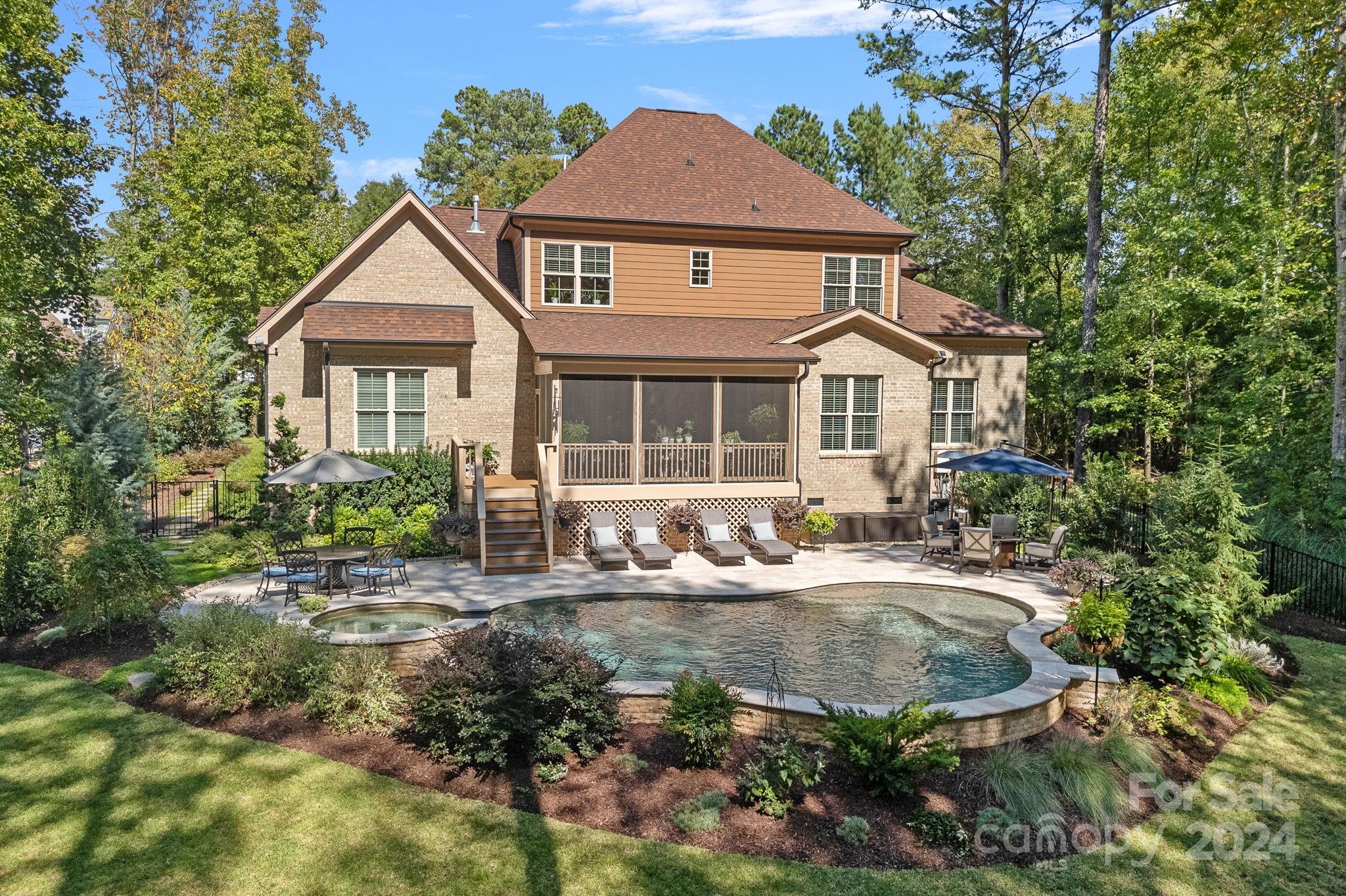 Property image 5 of 4573 Firethorn Court in Lakewood, Denver, NC 28037
