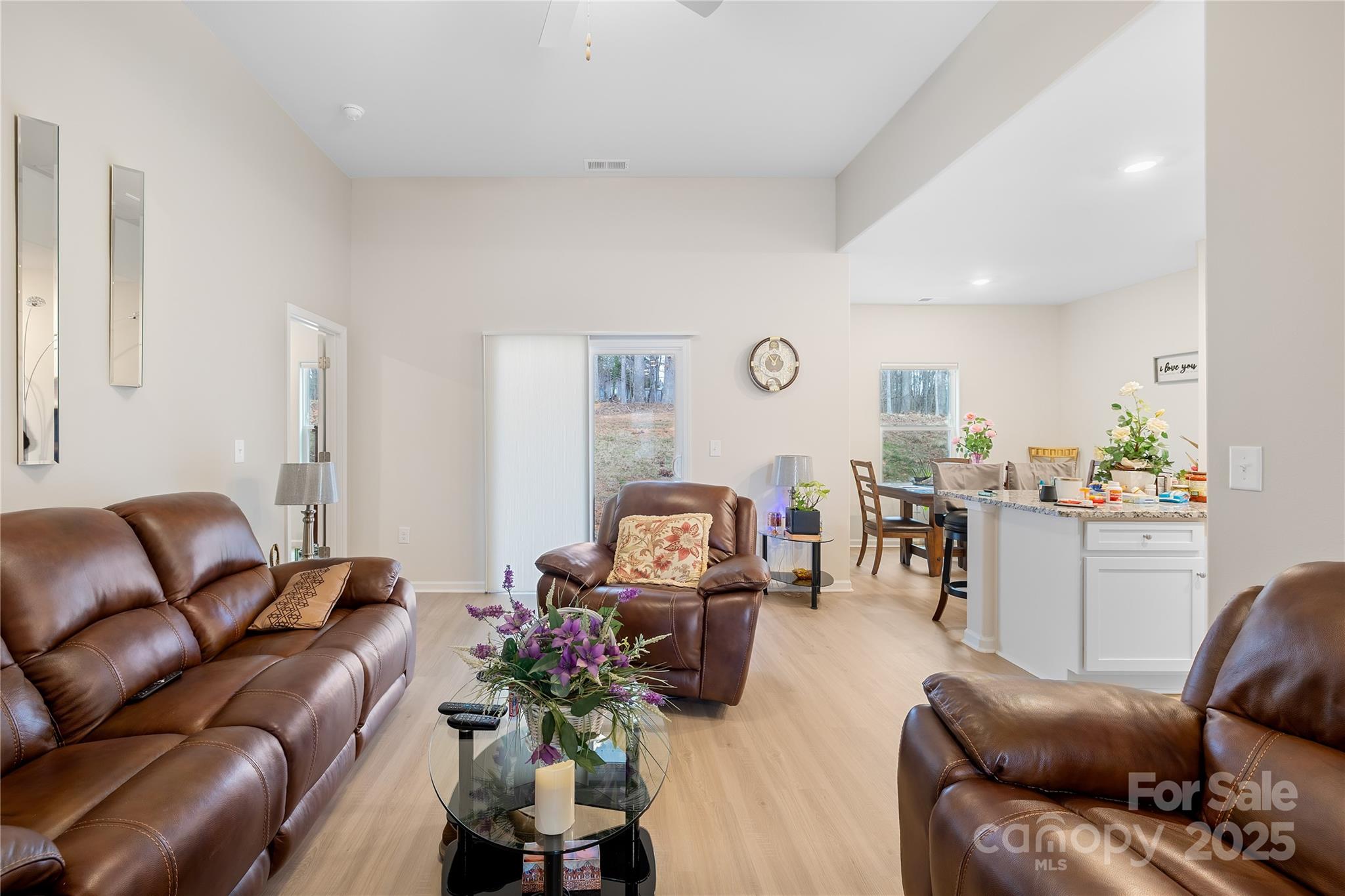 Property image 3 of 3222 Maple Ridge Drive in Stagecoach Station, Gastonia, NC 28052
