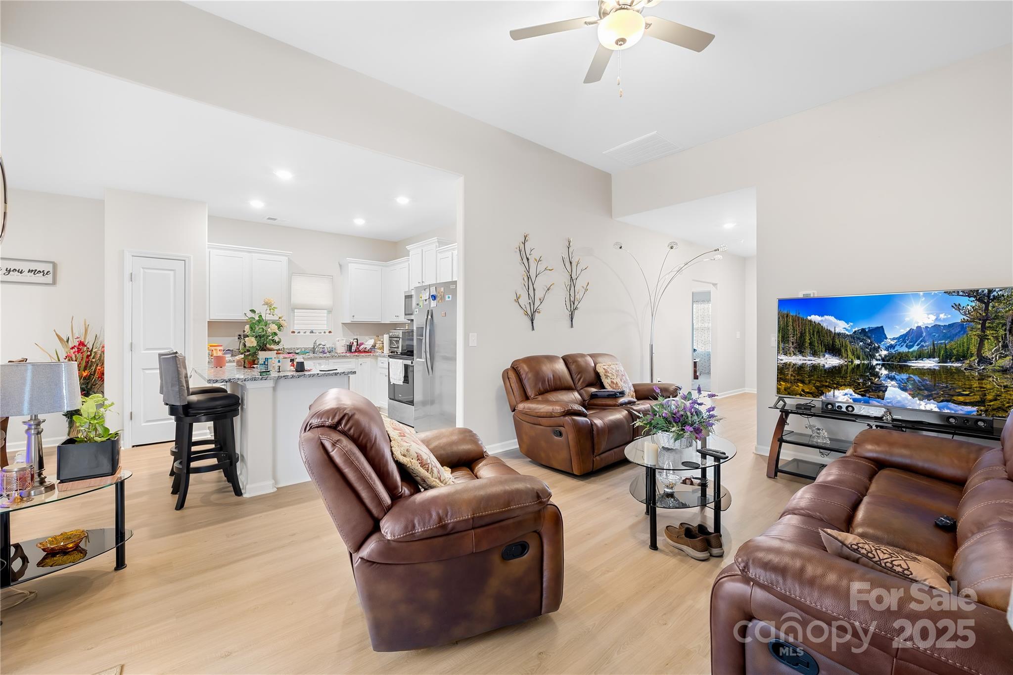 Property image 5 of 3222 Maple Ridge Drive in Stagecoach Station, Gastonia, NC 28052