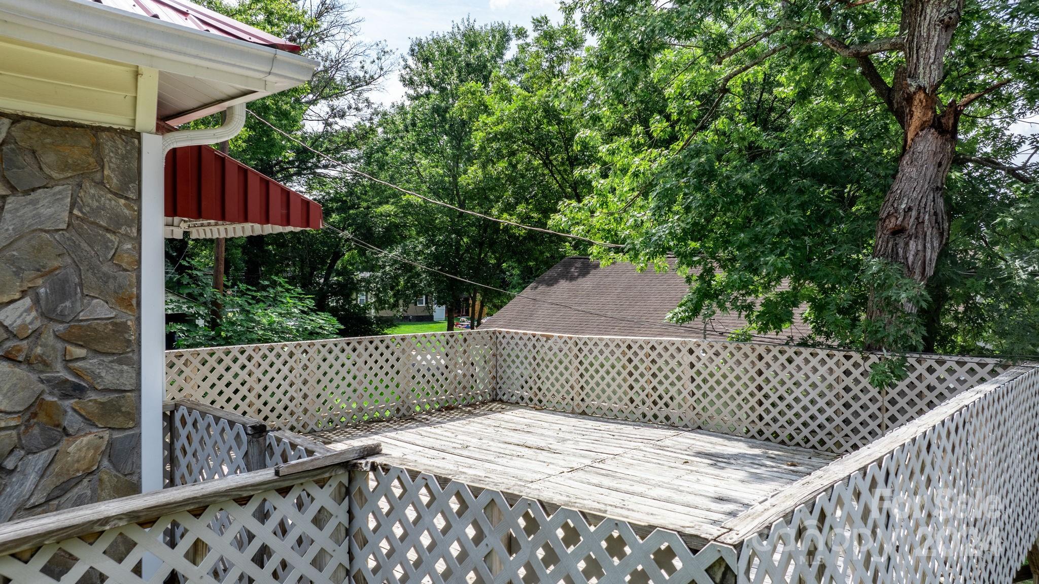 Property image 5 of 93 13th Street in Shuford Mill Village, Hickory, NC 28602