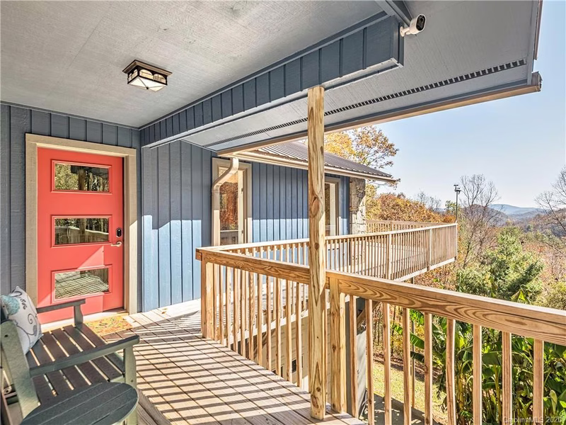 51 Indian Trail