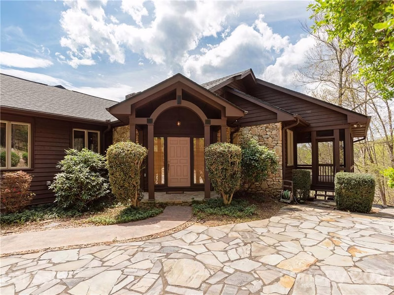 137 Cypress Point