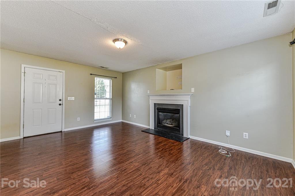 Property image 3 of 12601 Cumberland Crest Drive in Covington, Huntersville, NC 28078