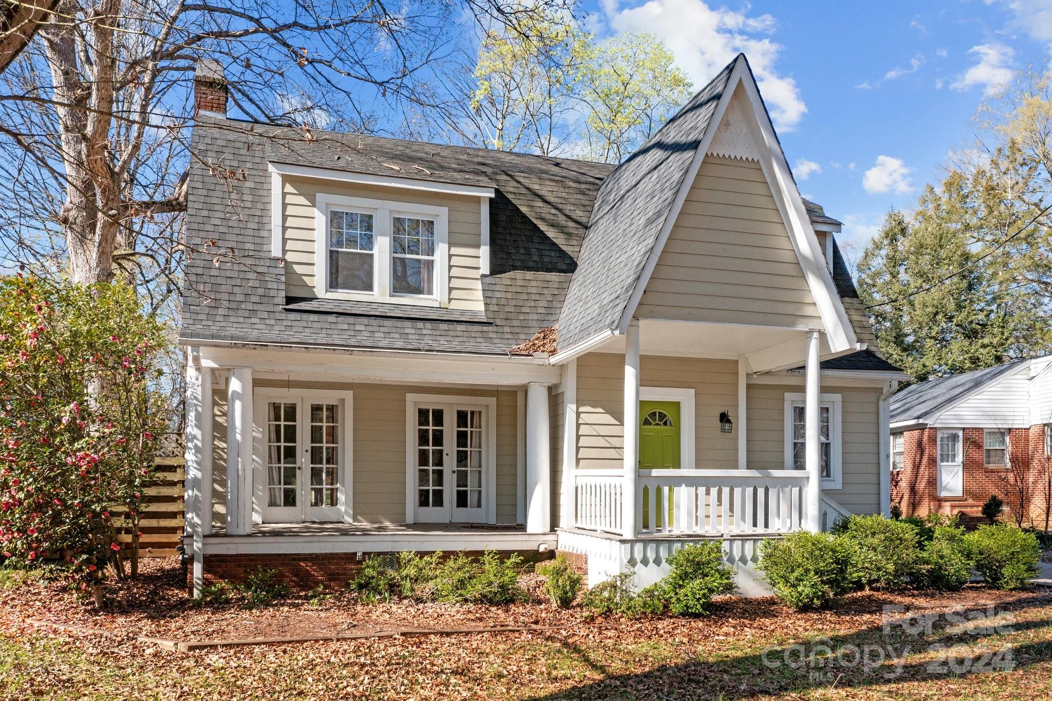 Property image 4 of 128 S Milford Drive in Milford Hills, Salisbury, NC 28144