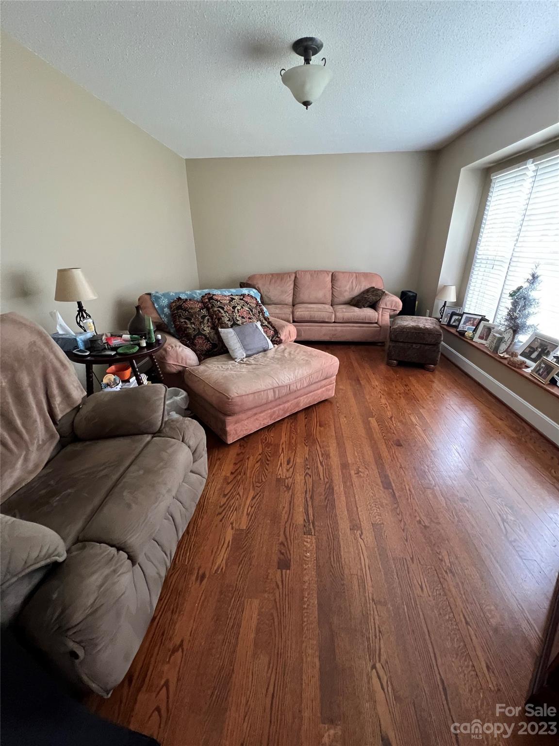Property image 5 of 1637 Dixon Road in Kingswood, Gastonia, NC 28054