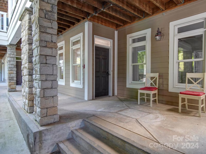 Property image 2 at 637 Williamson Road, Mooresville, NC 28117