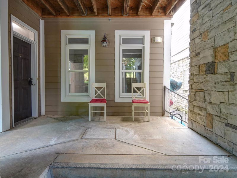 Property image 3 at 637 Williamson Road, Mooresville, NC 28117