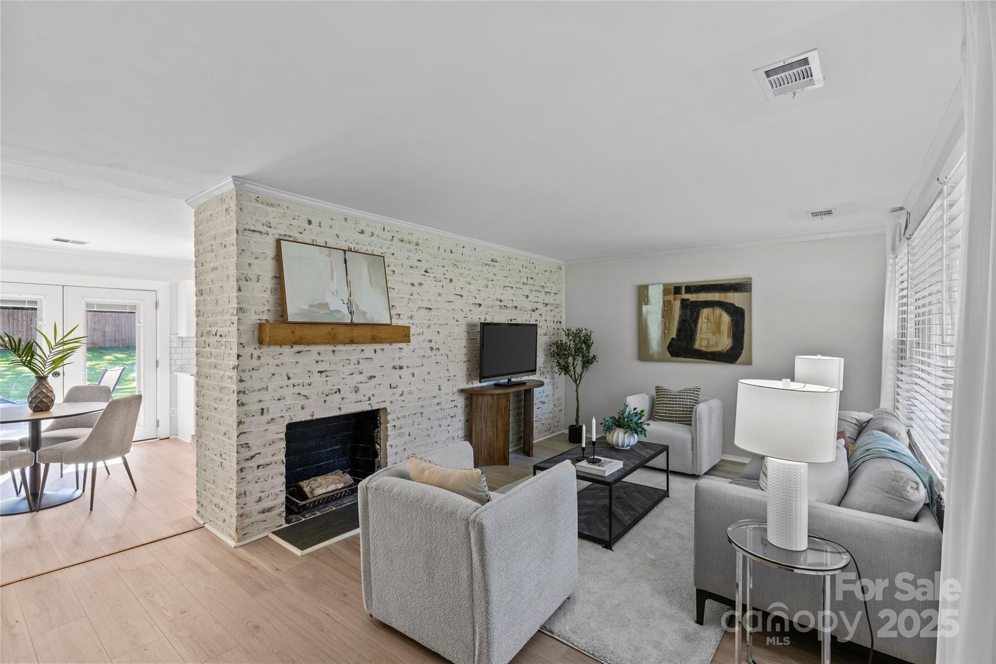 Property image 5 of 5329 Valley Forge Road in Madison Park, Charlotte, NC 28210