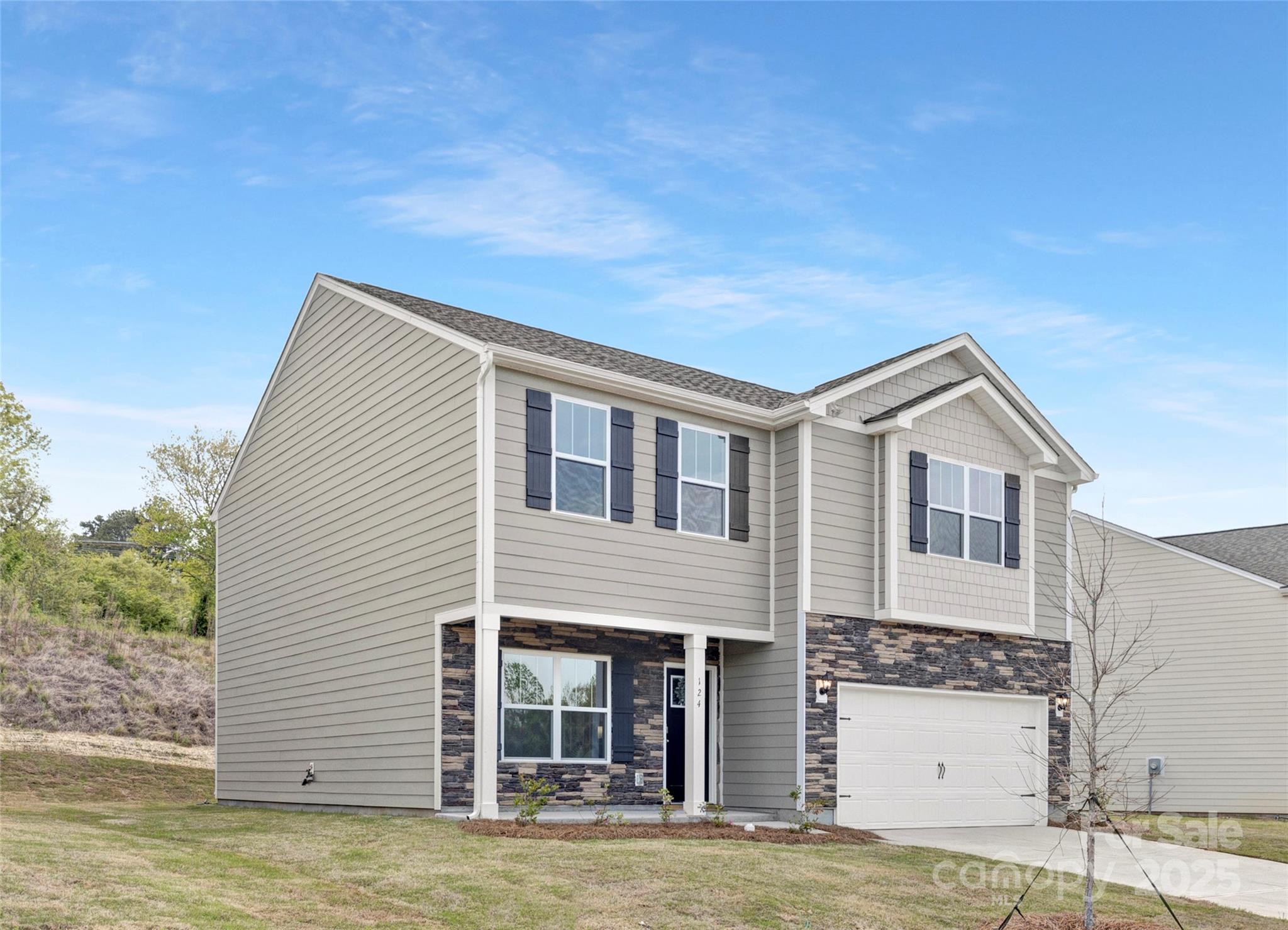 Property image 2 of 124 Rustling Waters Drive in Lakeshore at Windstone, Mooresville, NC 28117
