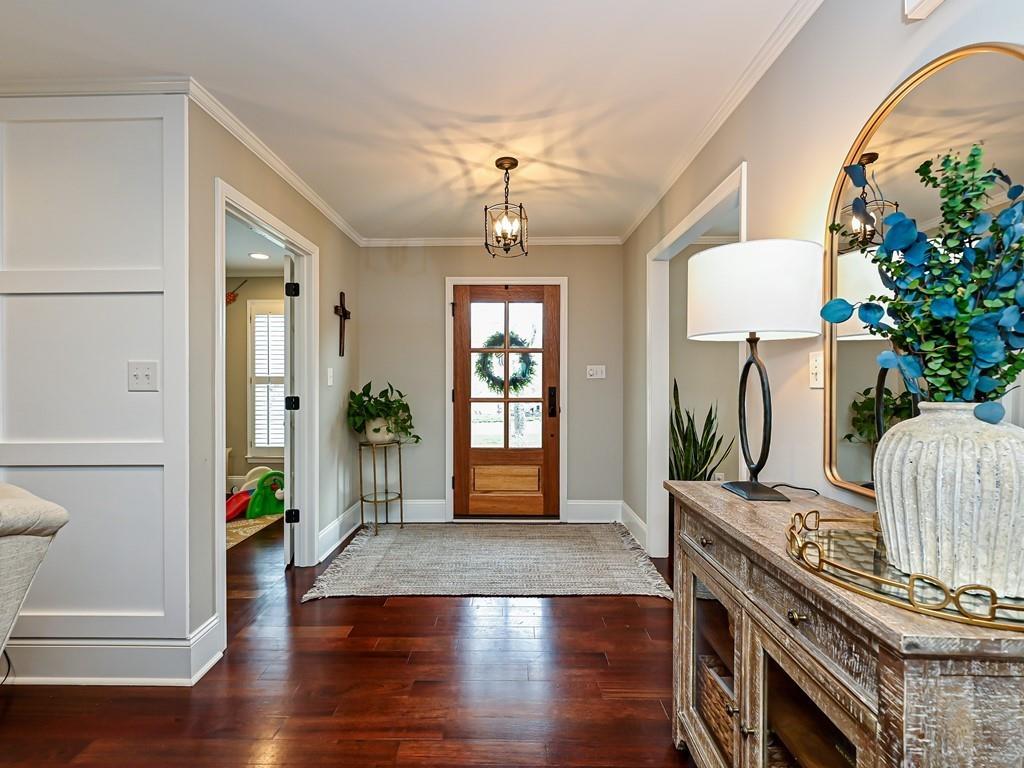 Property image 5 of 6122 Sharon Acres Road in Sharon Hills, Charlotte, NC 28210