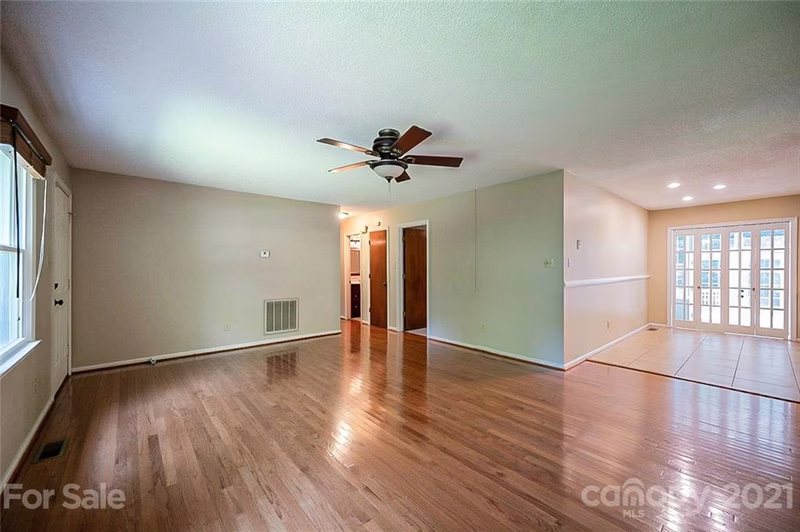 Property image 2 at 112 Brook Drive, Mooresville, NC 28117