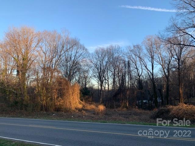 Property image 4 of 4314 Mount Pleasant Road in Emerald Isles, Sherrills Ford, NC 28673