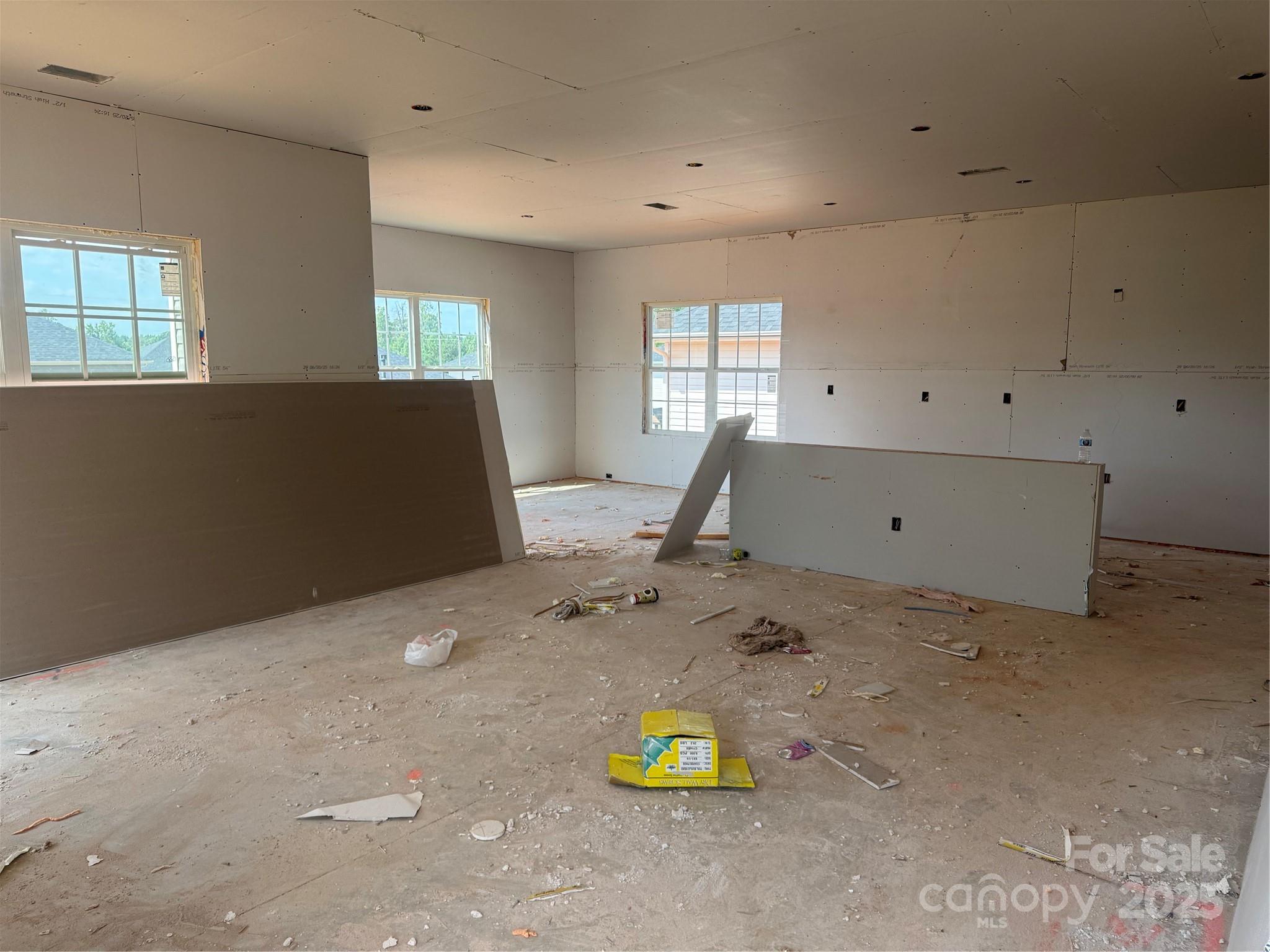 Property image 3 of 717 Inwood Hill Drive in The Village At Parkside, Gastonia, NC 28056