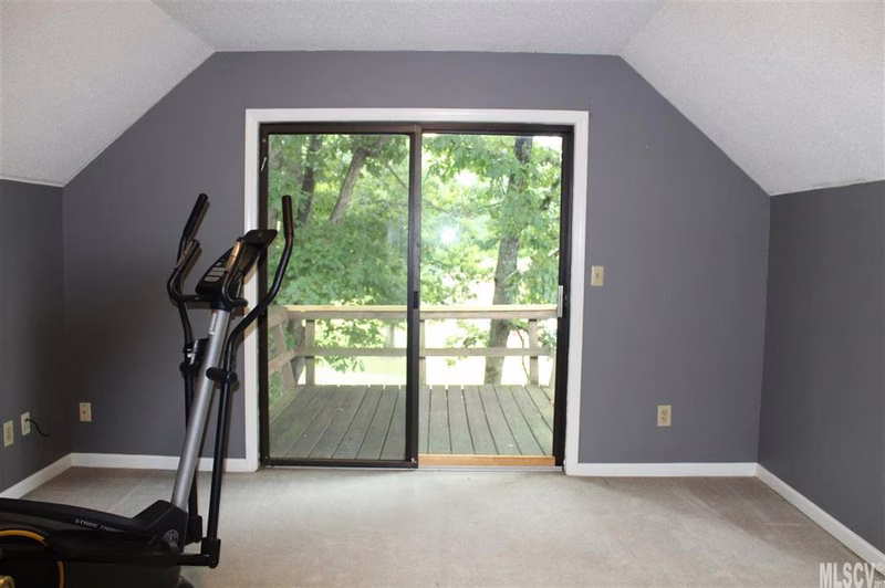 Property image 3 at 202 Red Oak Drive, Lenoir, NC 28645