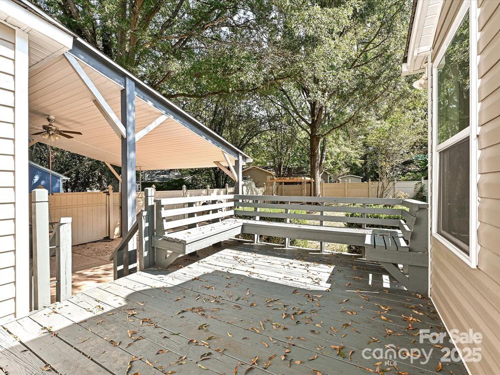 Property image 3 of 6737 Harrison Road in Country Roads, Charlotte, NC 28270