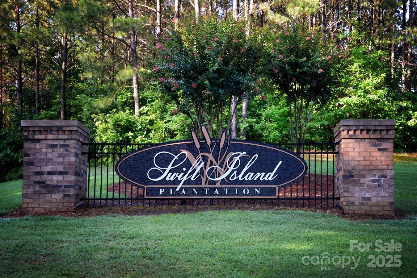 Property image 2 of 426 Plantation Way in Swift Island Plantation, Mount Gilead, NC 27306