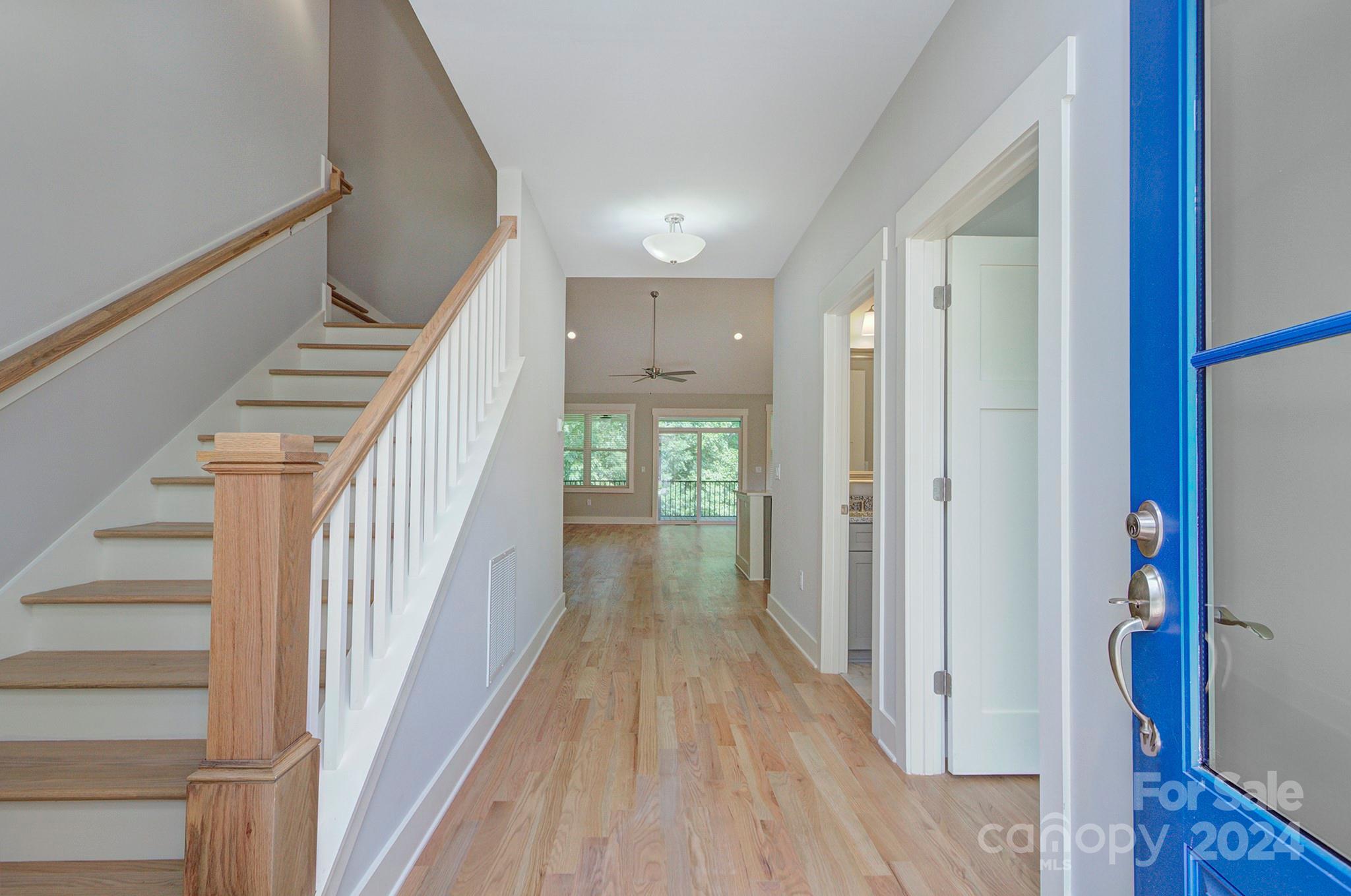 Property image 2 of 243 Hogans View Circle in Hawks Ridge, Hendersonville, NC 28739