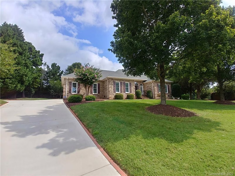 Property image 3 at 1266 Lochshire Lane, Gastonia, NC 28054
