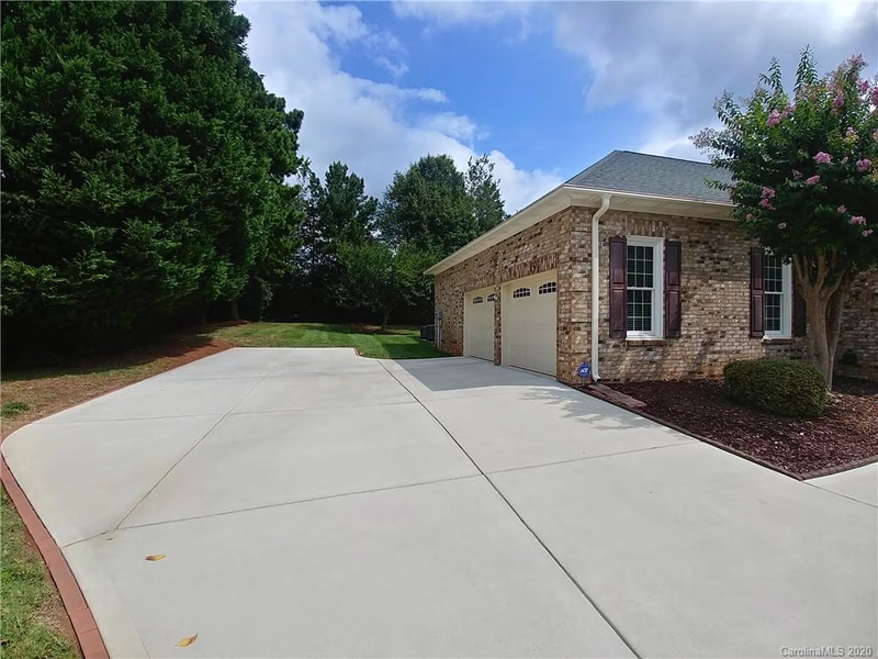 Property image 4 at 1266 Lochshire Lane, Gastonia, NC 28054