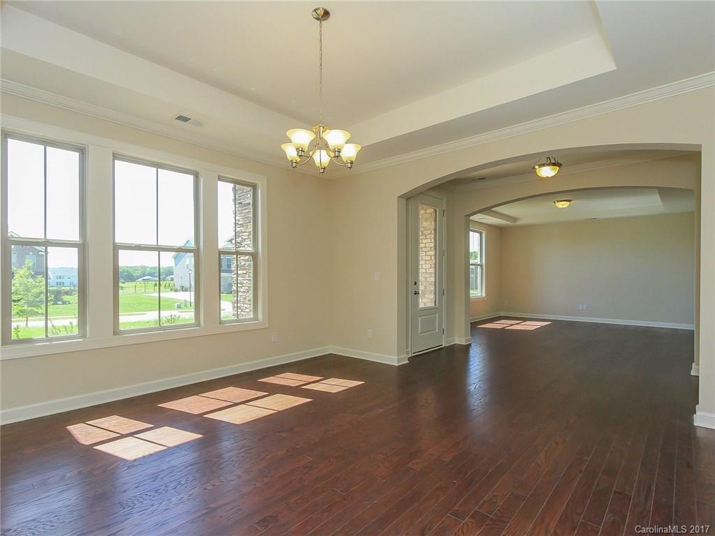 Property image 4 of 402 Alucio Court in Candella, Matthews, NC 28104