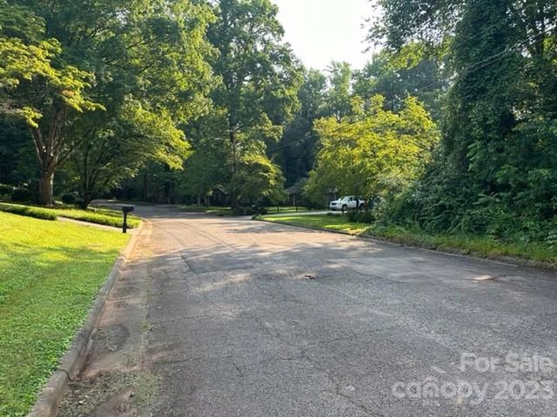Property image 3 at 918 Brookwood Court, Statesville, NC 28677