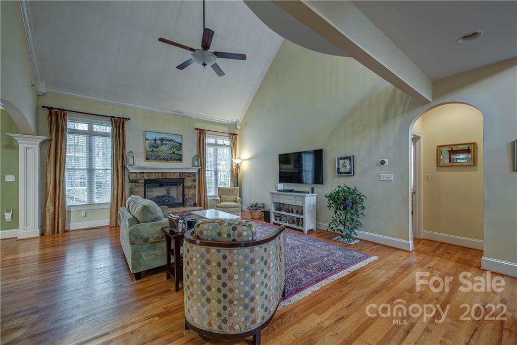 Property image 5 of 3716 Carolina Cherry Court in Cypress Pointe, Gastonia, NC 28056