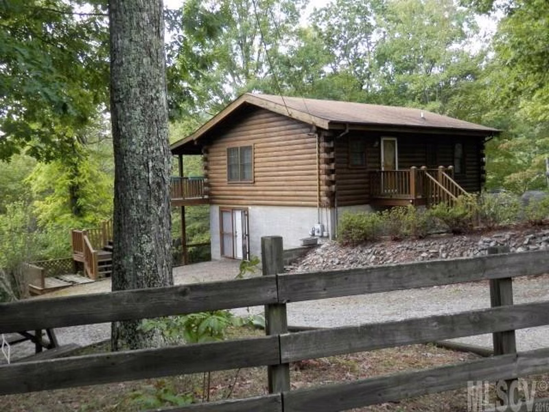 4869 Deer Run