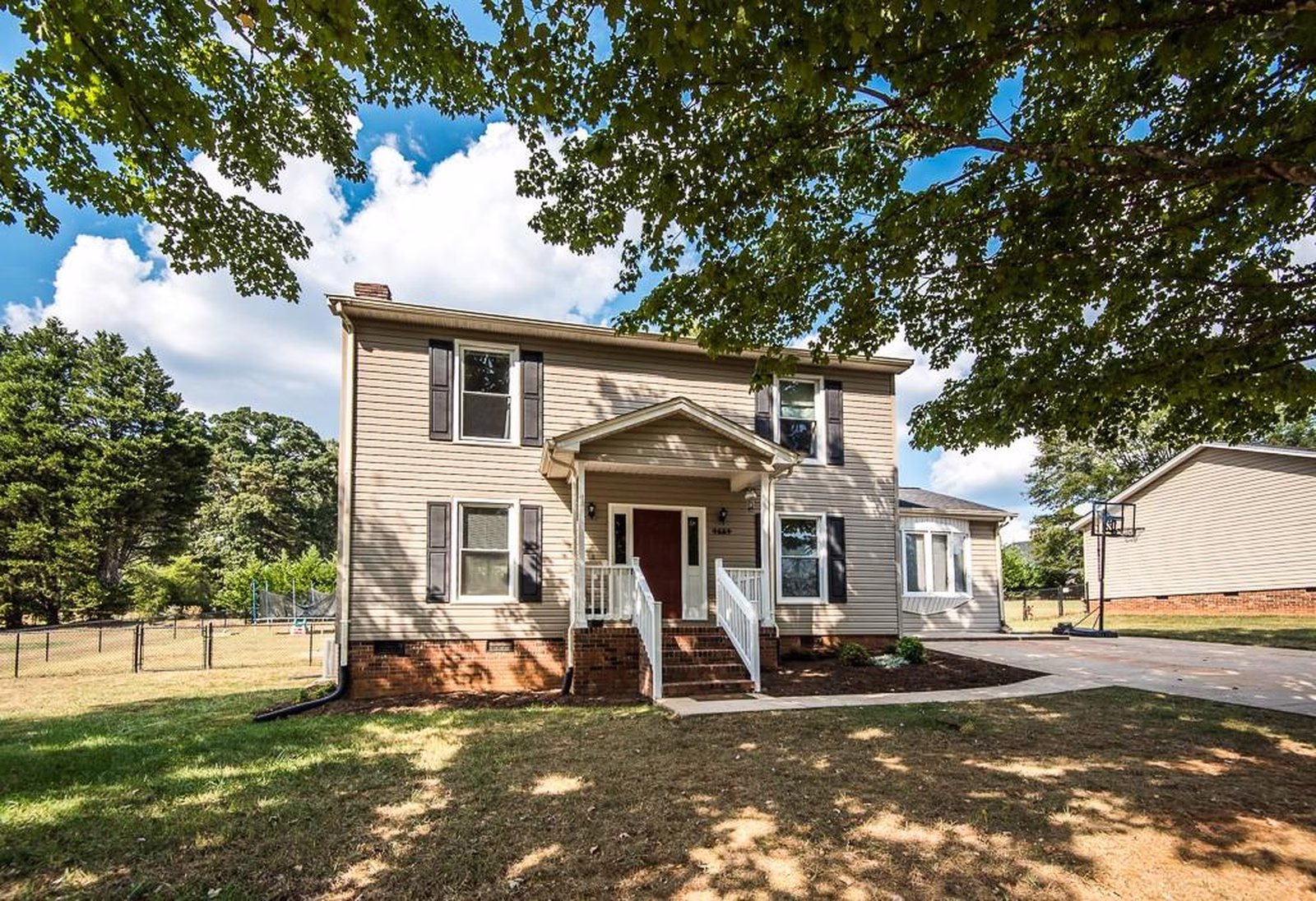 Property image 1 at 4884 Forest Ridge Drive, Hickory, NC 28602