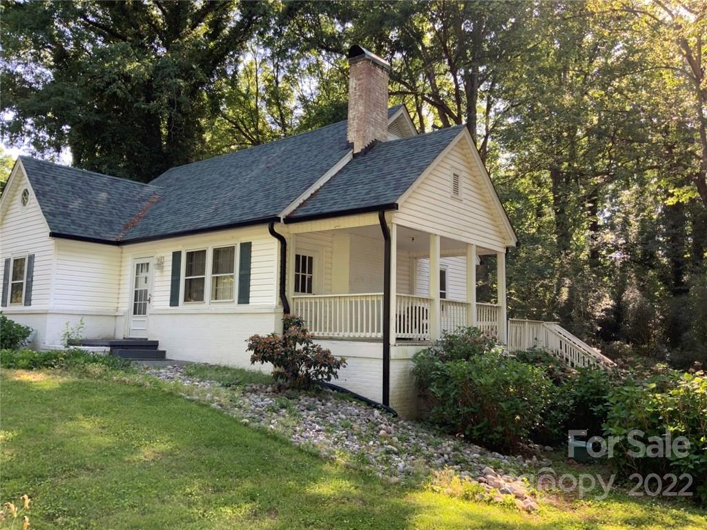 Property image 4 of 415 2nd Avenue in Westside Development, Conover, NC 28613