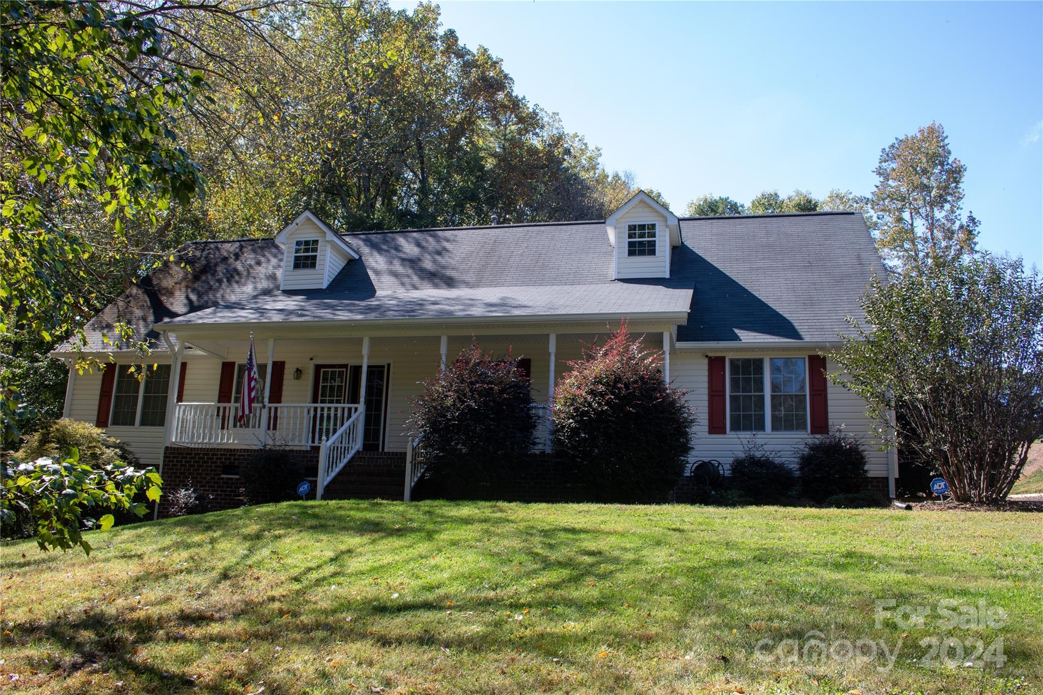 Property image 2 of 207 Sycamore Road in Westcliffe, Salisbury, NC 28147