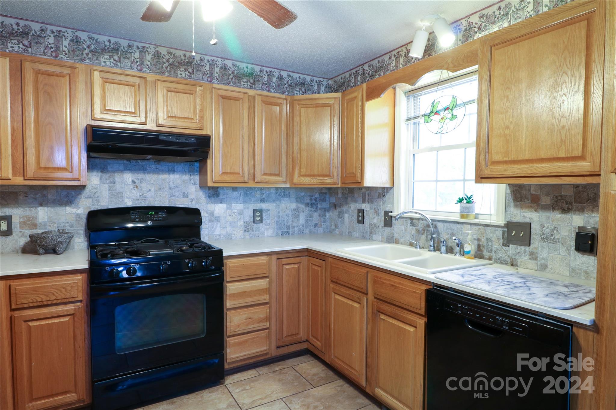 Property image 4 of 207 Sycamore Road in Westcliffe, Salisbury, NC 28147