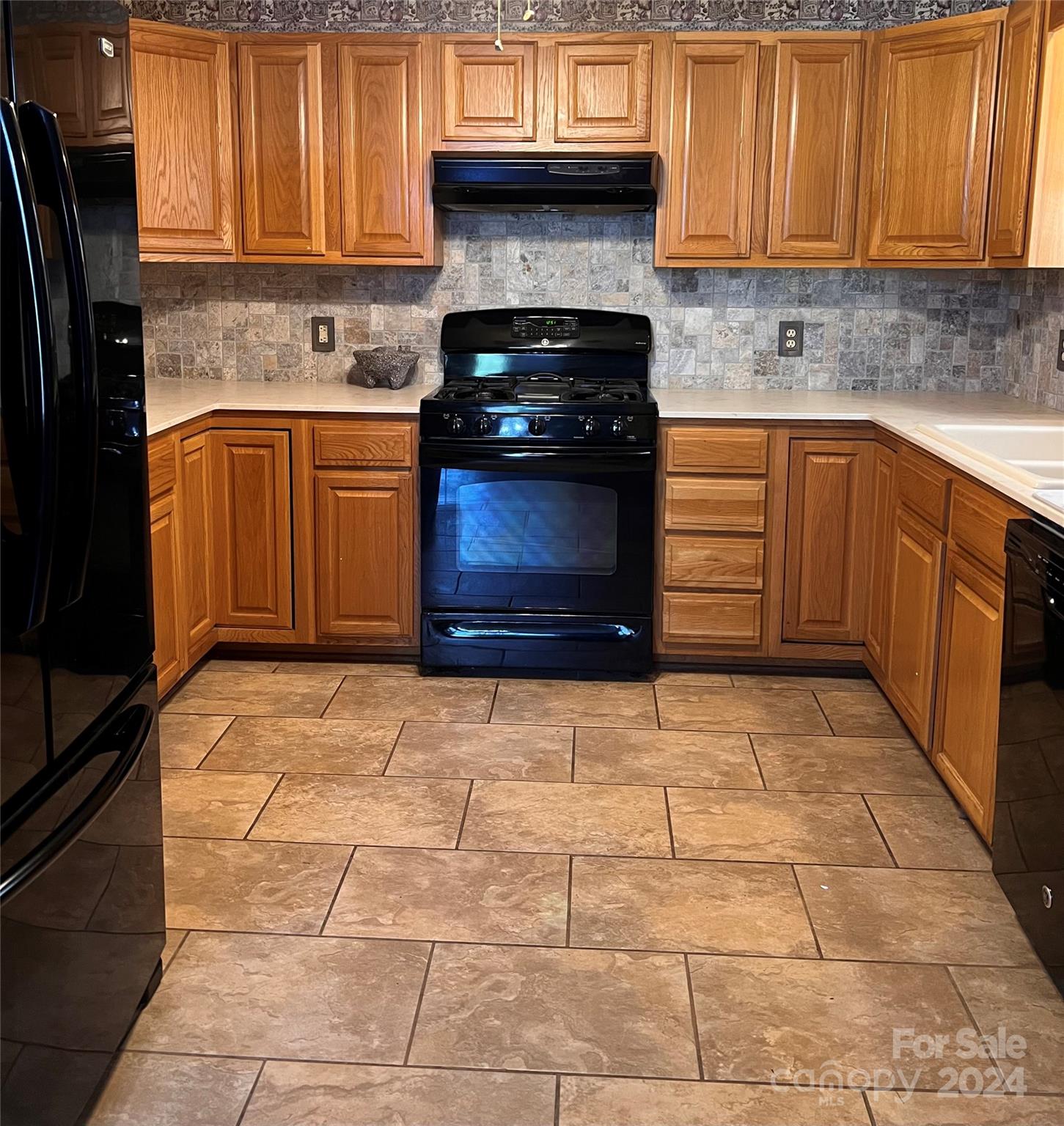 Property image 5 of 207 Sycamore Road in Westcliffe, Salisbury, NC 28147