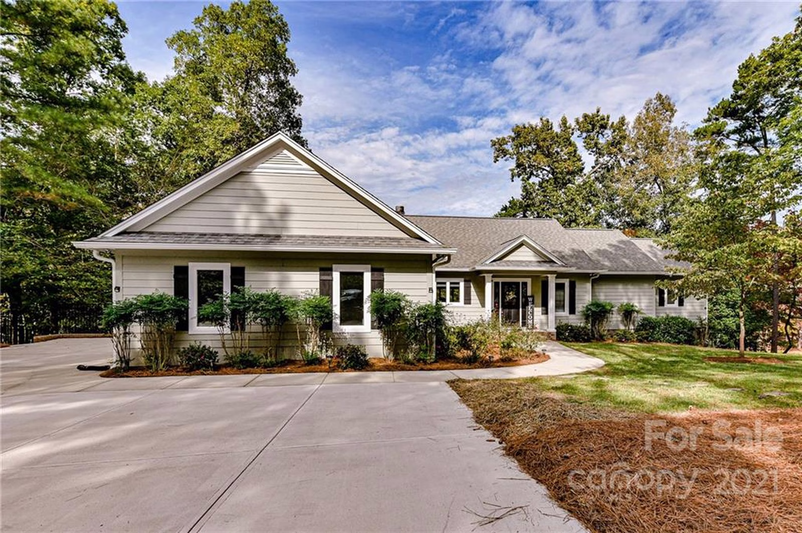Property image 1 at 338 Plantation Way, Mount Gilead, NC 27306