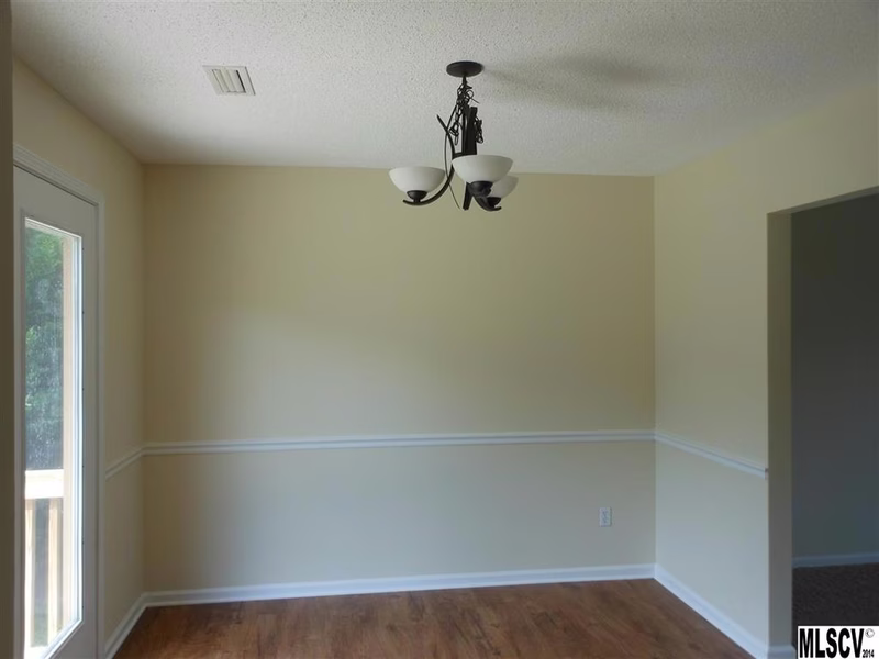 Property image 3 at 1326 Grady Lane, Hickory, NC 28602