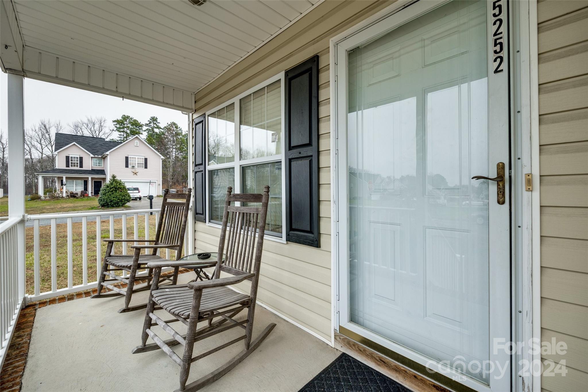 Property image 2 of 5252 Halverson Court in Brantley Woods, Kannapolis, NC 28083