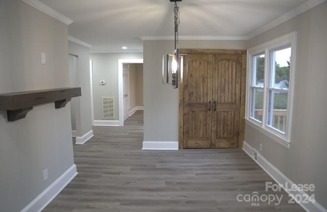 Property image 3 of 702 Woods Drive in Park Grove, Statesville, NC 28677