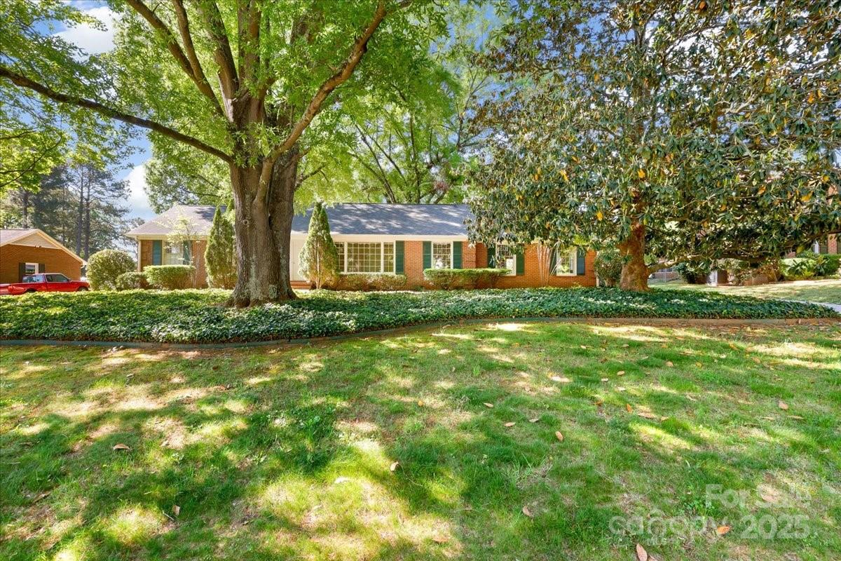 Property image 3 of 415 Princeton Drive in Eagle Heights, Salisbury, NC 28144