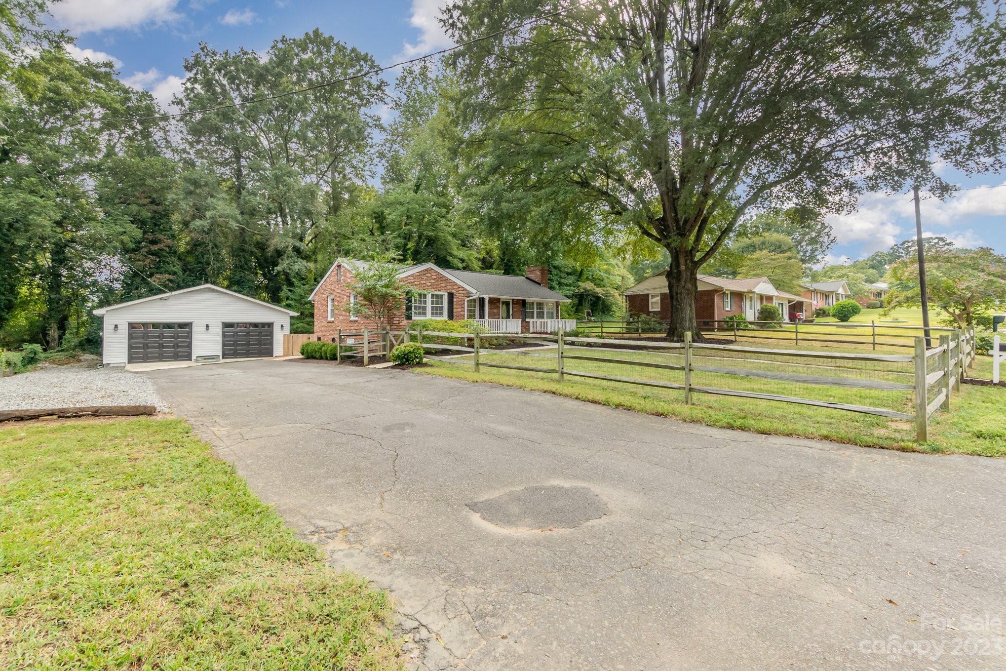 Property image 5 of 2206 Englewood Street in Jackson Park, Kannapolis, NC 28083