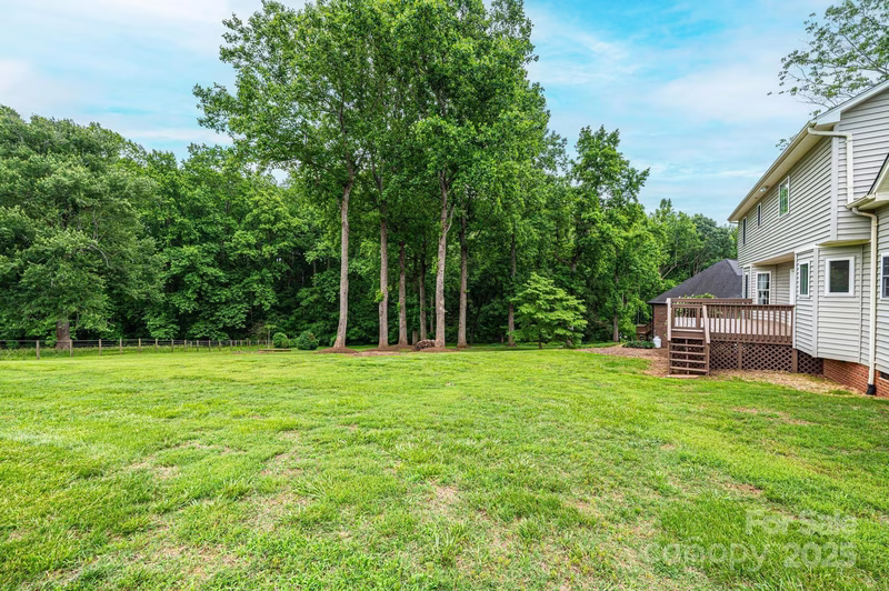 Property image 3 at 2728 Touchstone Circle, Newton, NC 28658