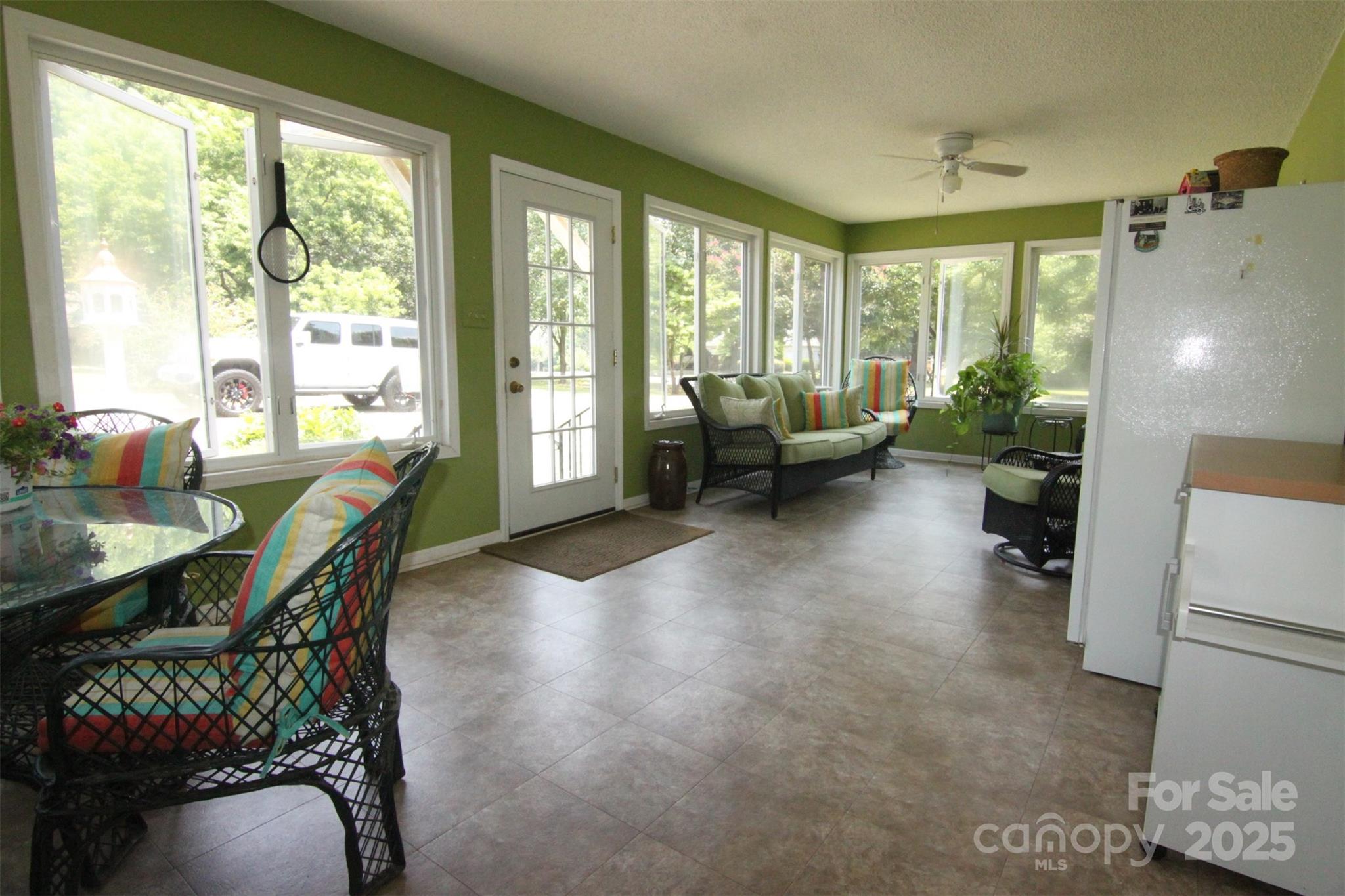 Property image 5 of 3616 Raven Hill Drive in Forest Brook, Gastonia, NC 28056
