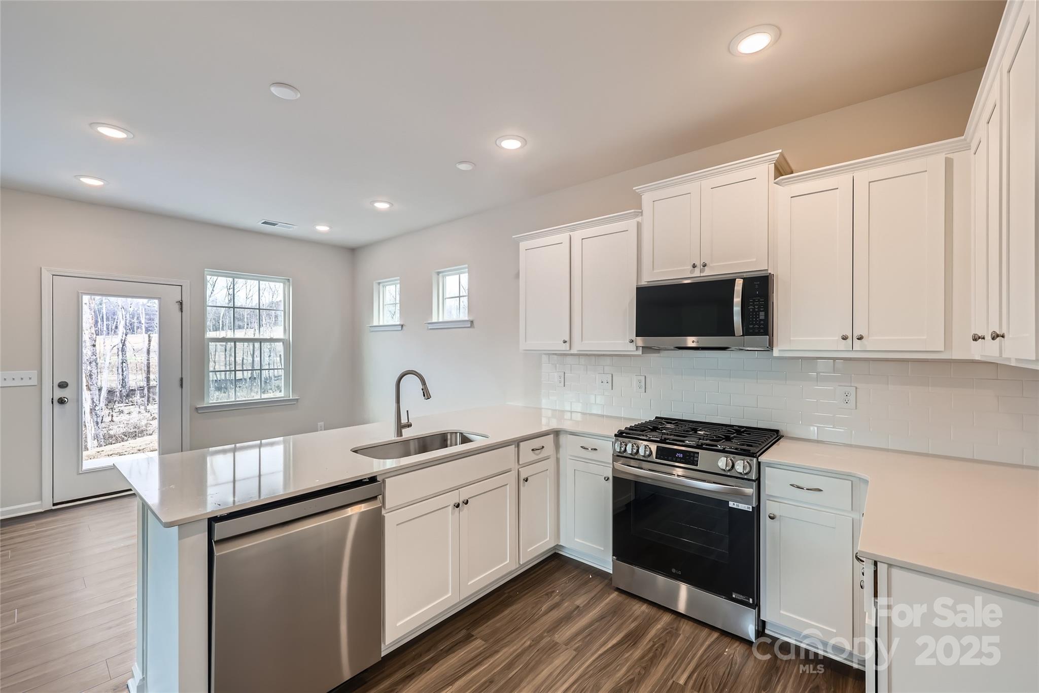 Property image 5 of 5725 Olive Beach Road in Summerlyn Village, Kannapolis, NC 28081