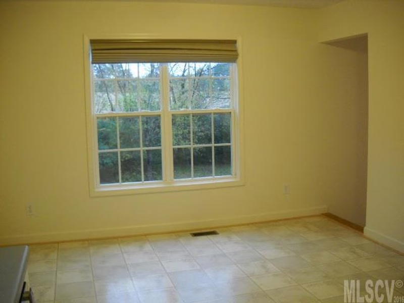 Property image 3 at 6116 Cove View Court, Granite Falls, NC 28630