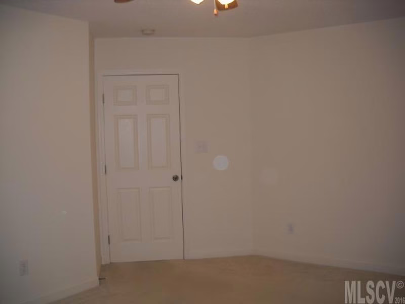 Property image 5 at 6116 Cove View Court, Granite Falls, NC 28630