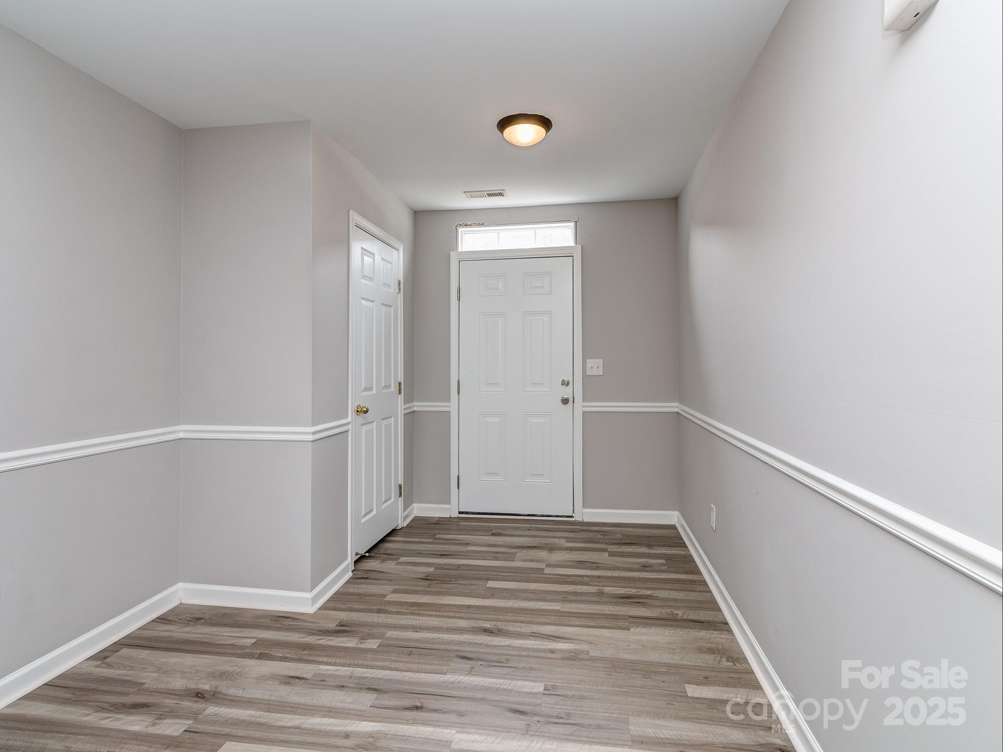 Property image 3 of 2169 Belle Vernon Avenue in Park South Station, Charlotte, NC 28210