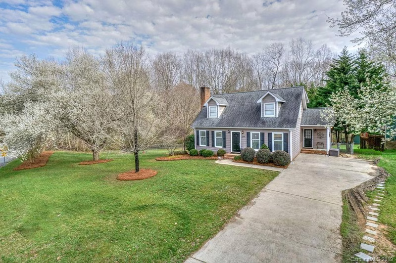 Property image 4 at 579 Burrington Court, Gastonia, NC 28054