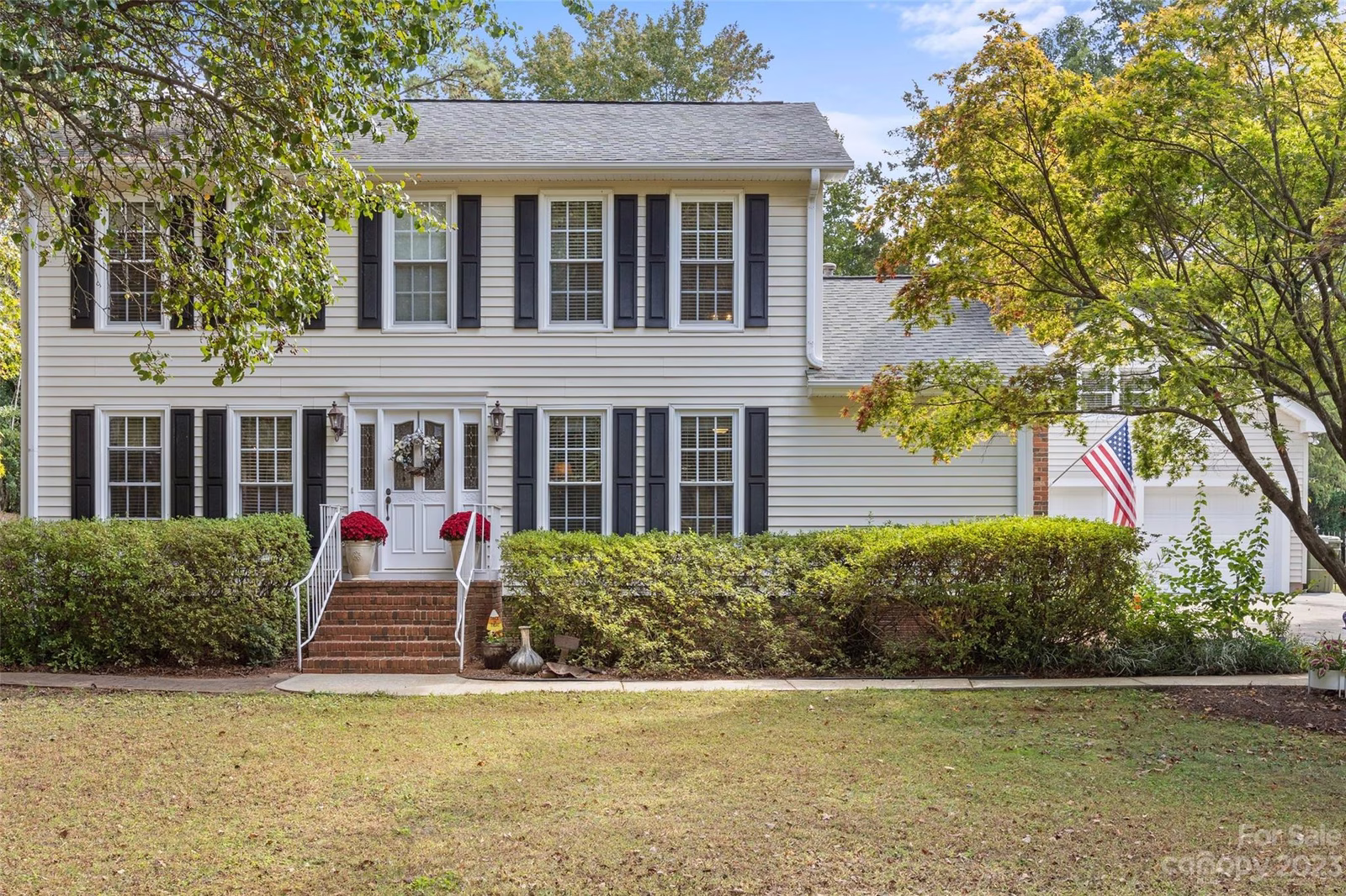 Property image 1 at 1219 Honeybee Trail, Fort Mill, SC 29715