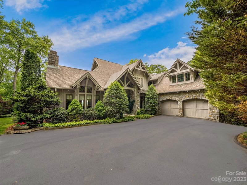 Property image 2 at 21 Greenmont Drive, Asheville, NC 28803