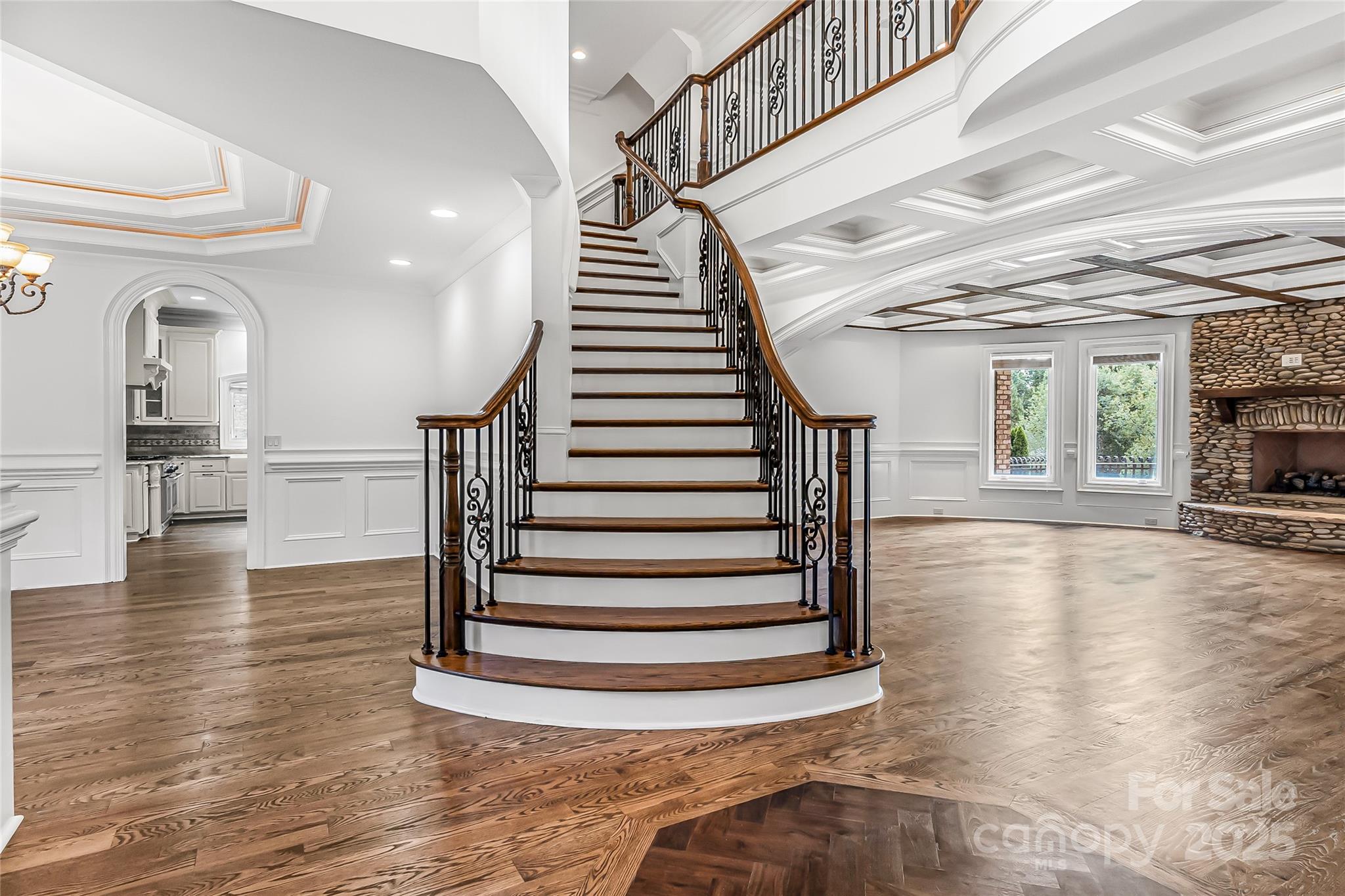 Property image 3 of 612 Beauhaven Lane in Chatelaine, Waxhaw, NC 28173