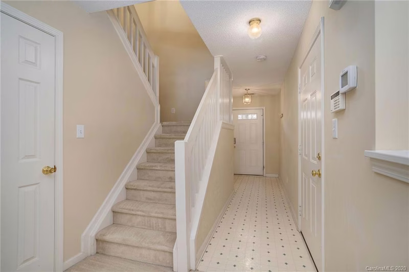 Property image 3 at 8907 Roseton Lane, Charlotte, NC 28277